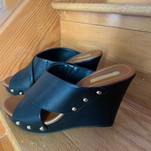 Jessic Simpson Faux Leaher Wedges size 7.5